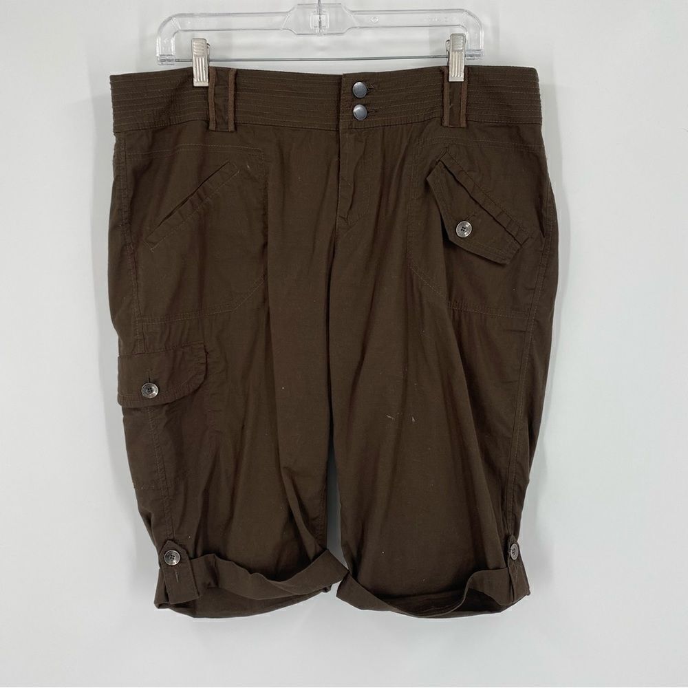 DKNY Jeans Women’s Brown Bermuda Shorts size 14